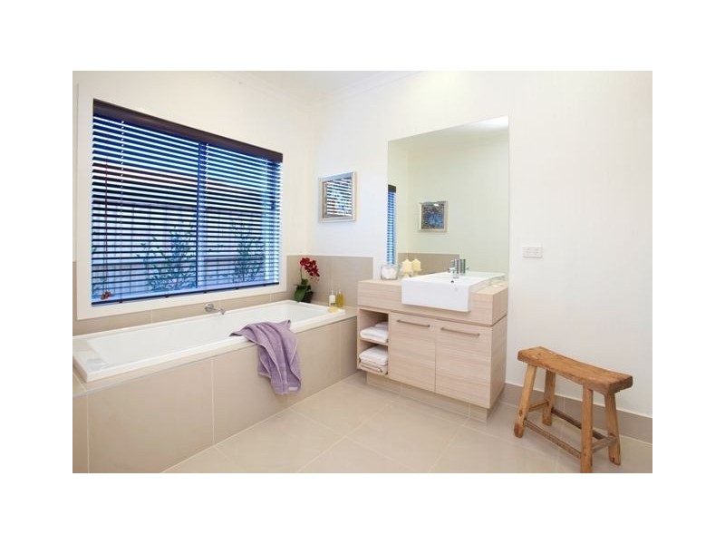 105 Wallara Waters Boulevard, Wallan VIC 3756