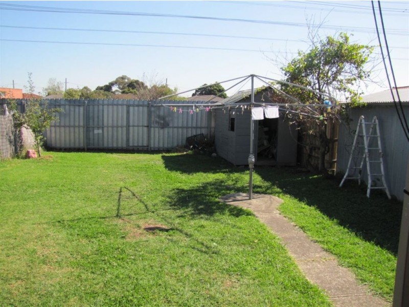 9 Cleveland Street, Thomastown VIC 3074
