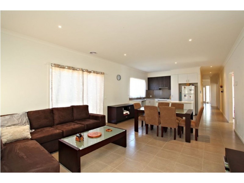 10 Dorset Walk, Mernda VIC 3754