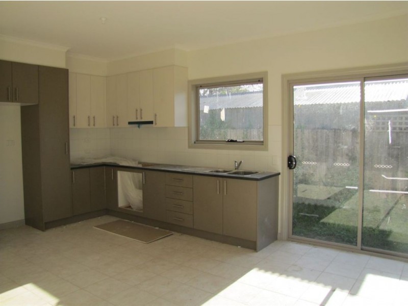 2/167 Cheddar Road, Reservoir VIC 3073