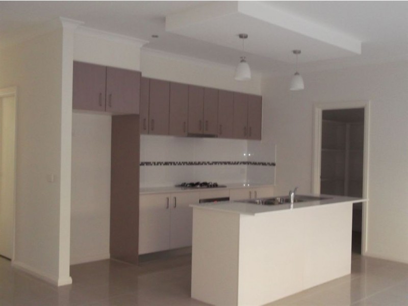 9 Mecklenburg Close, Epping VIC 3076