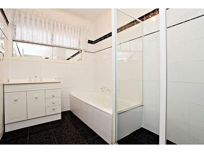 9 Chateau Court, Thomastown VIC 3074