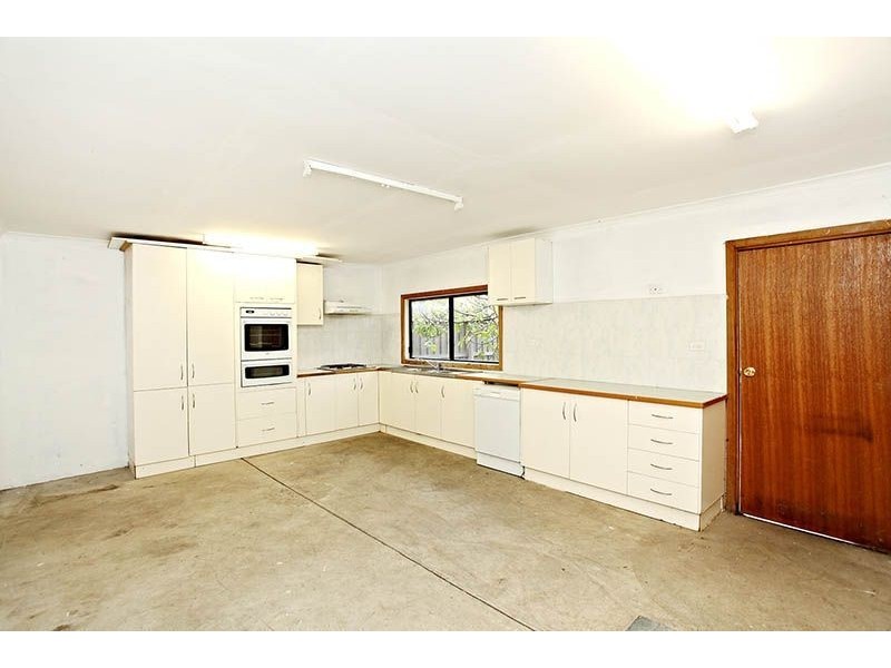 9 Chateau Court, Thomastown VIC 3074