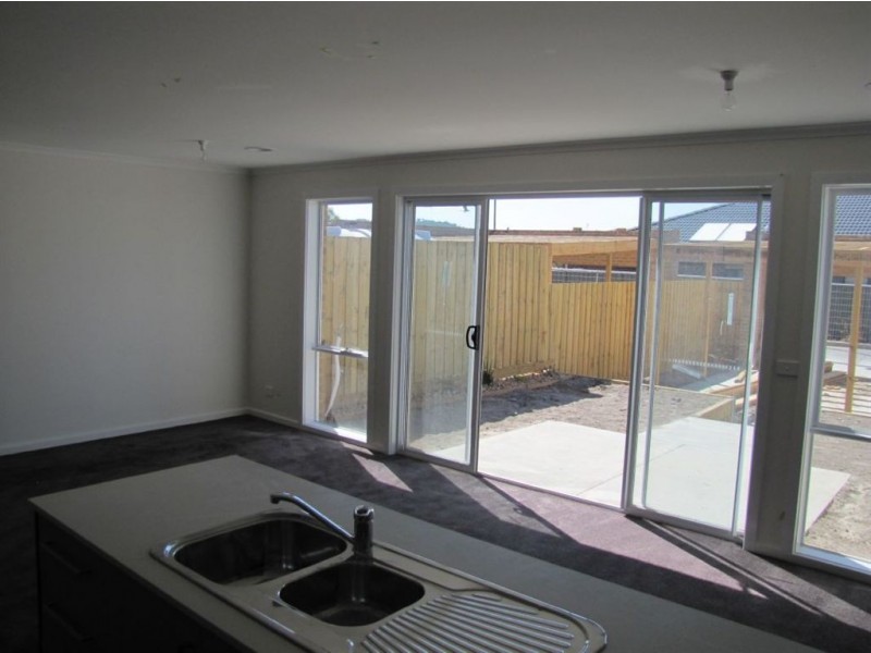 76 Hayston Boulevard, Epping VIC 3076