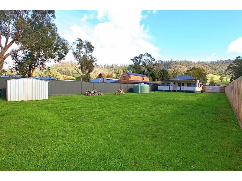 34 Riverside Crescent, Flowerdale VIC 3658