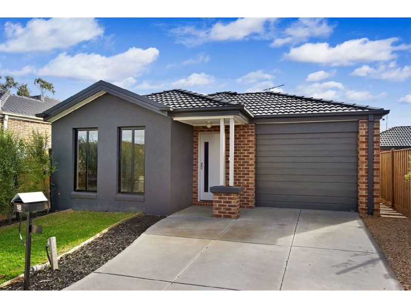 18 Arum Walk, Mernda VIC 3754