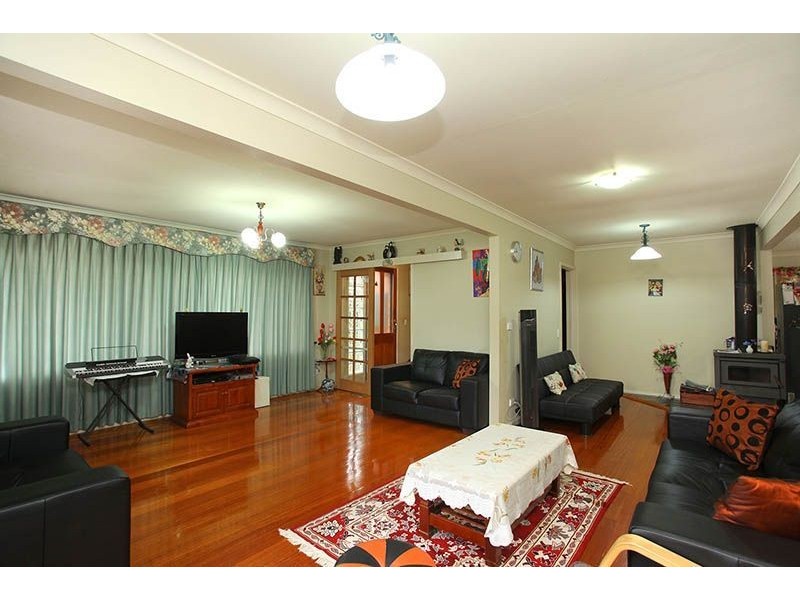 1 Kaolin Close, Epping VIC 3076