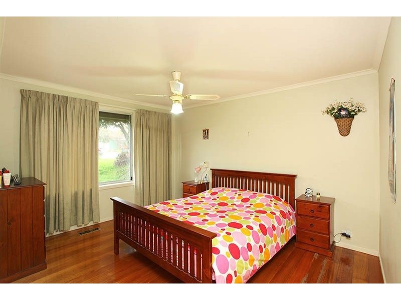 1 Kaolin Close, Epping VIC 3076