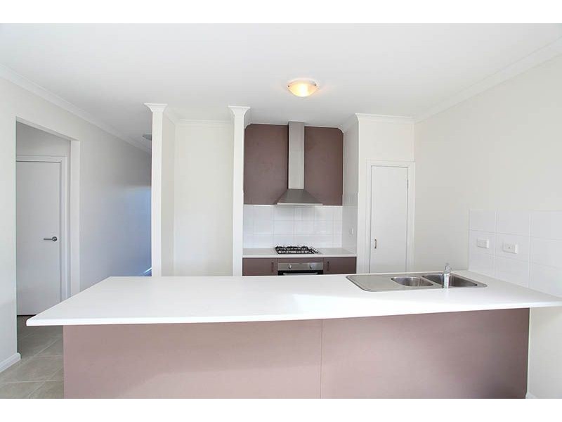 17 Lydgate Terrace, Epping VIC 3076