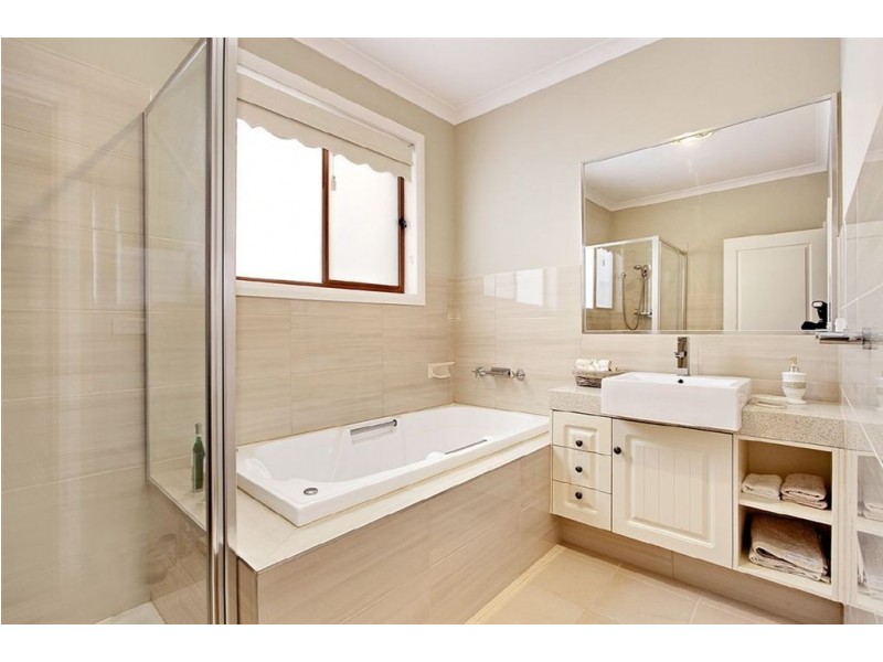 19 Daylesford Street, Epping VIC 3076