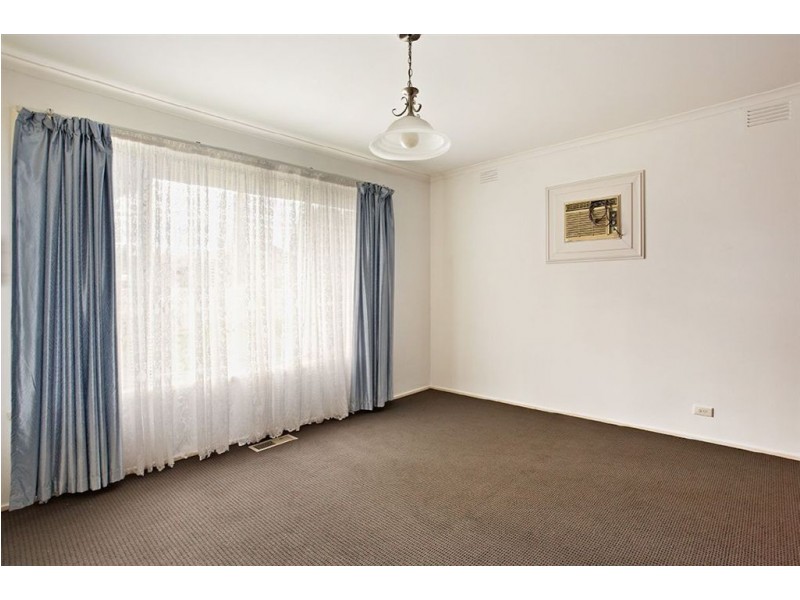 164 Casey Drive, Lalor VIC 3075