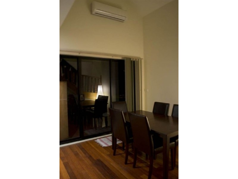 6/4-6 O’Connell Street, Kingsbury VIC 3083