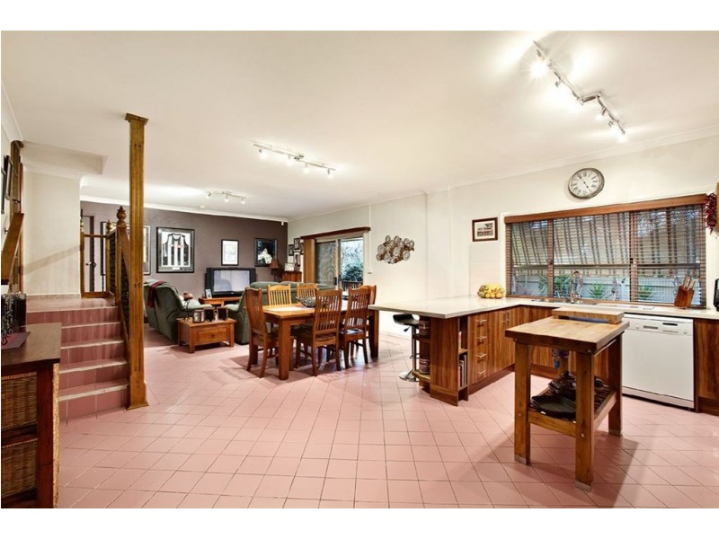72 Hendersons Road, Epping VIC 3076