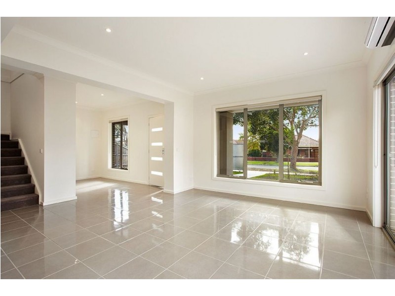 1/37 O’Connor Street, Reservoir VIC 3073