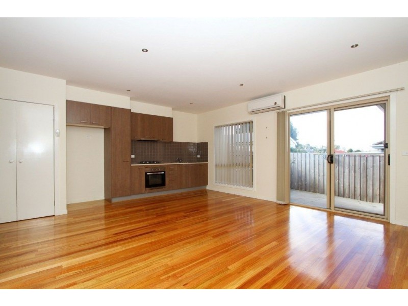 2/46 Chaleyer Street, Reservoir VIC 3073