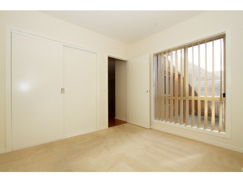 2/46 Chaleyer Street, Reservoir VIC 3073