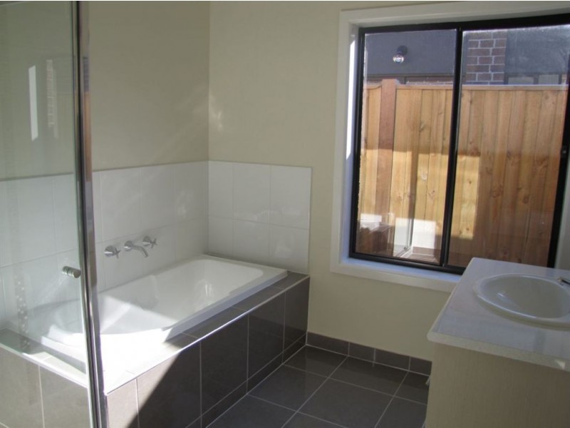 11 Farmley Way, Epping VIC 3076