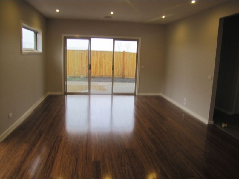 10 Melody Way, Epping VIC 3076
