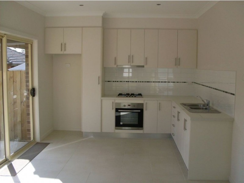 1/14 Barry Street, Reservoir VIC 3073