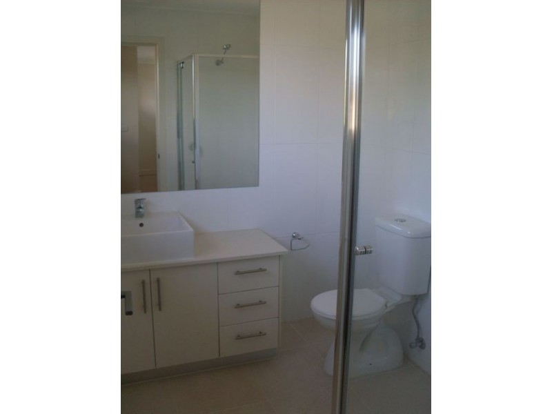 1/14 Barry Street, Reservoir VIC 3073