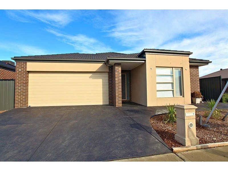8 Annandale Drive, Mernda VIC 3754