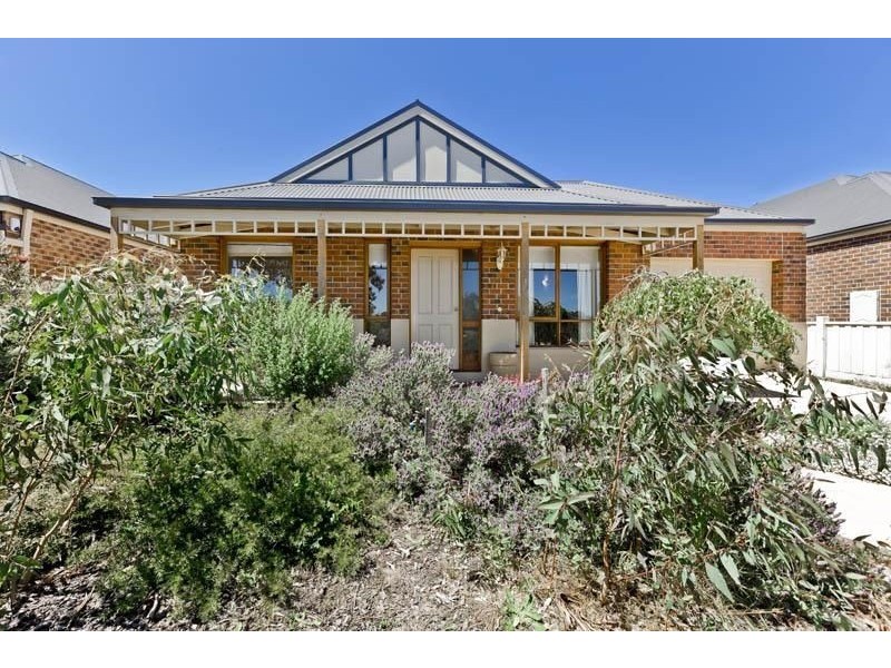 35 Sunridge Way, Mernda VIC 3754