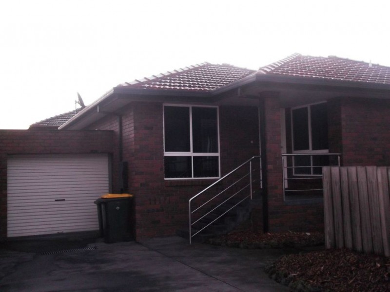 2/7 Cambala Avenue, Lalor VIC 3075