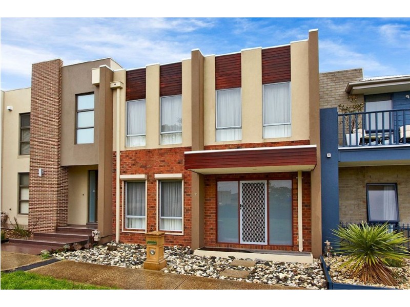 7 Basalt Terrace, Epping VIC 3076