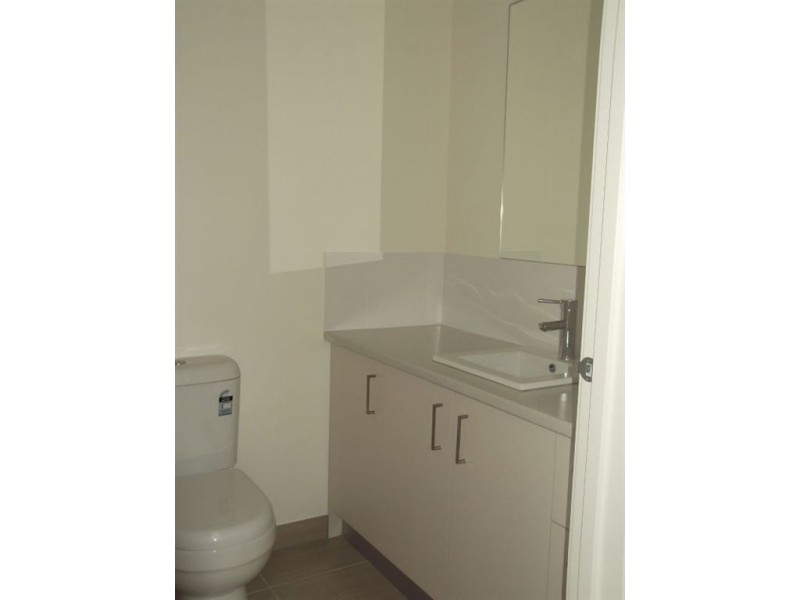 9 Mecklenburg Close, Epping VIC 3076