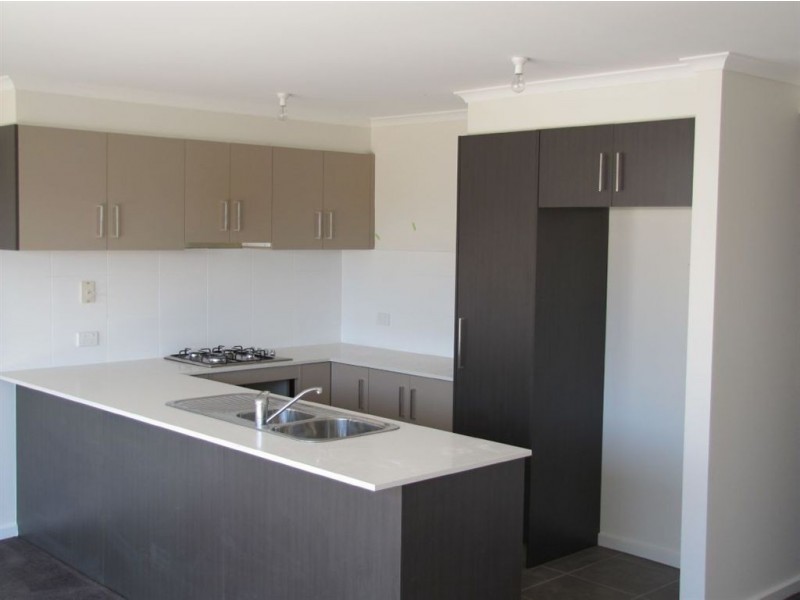 76 Hayston Boulevard, Epping VIC 3076