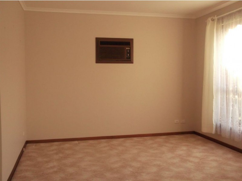 1/73 Purinuan Road, Reservoir VIC 3073