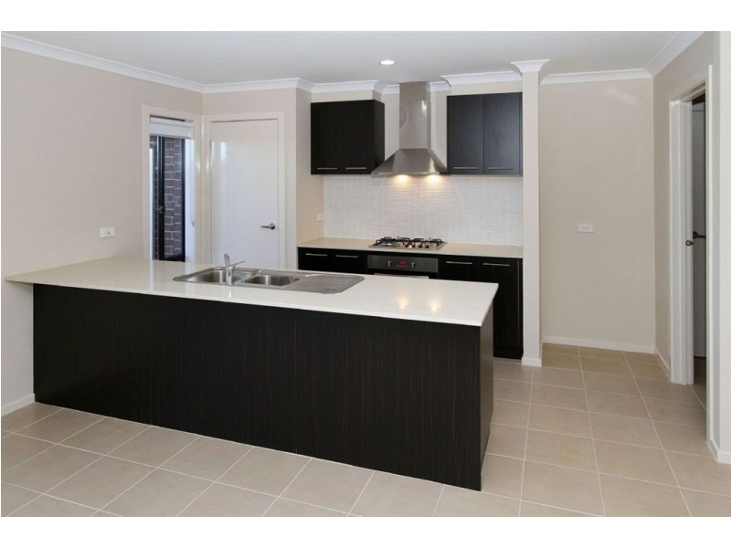 1 Mirka Drive, Lalor VIC 3075