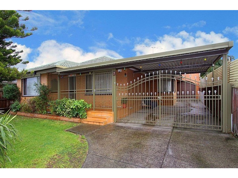 7 Beaumont Crescent, Lalor VIC 3075