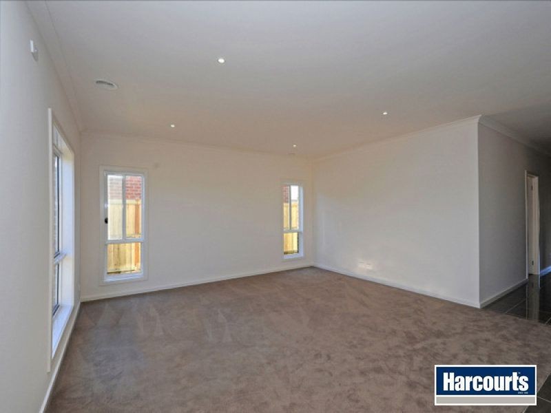 25 Sunridge Drive, Mernda VIC 3754