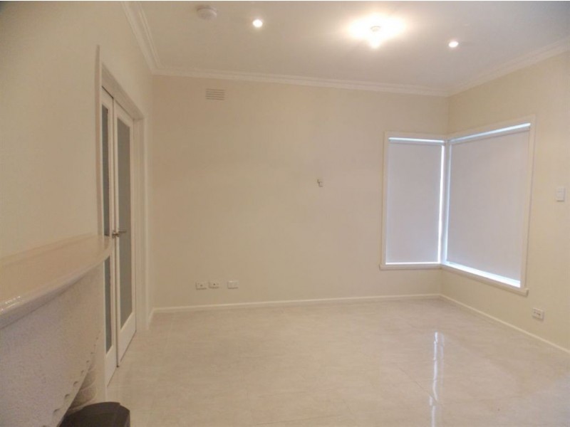 50A Travers Street, Thomastown VIC 3074