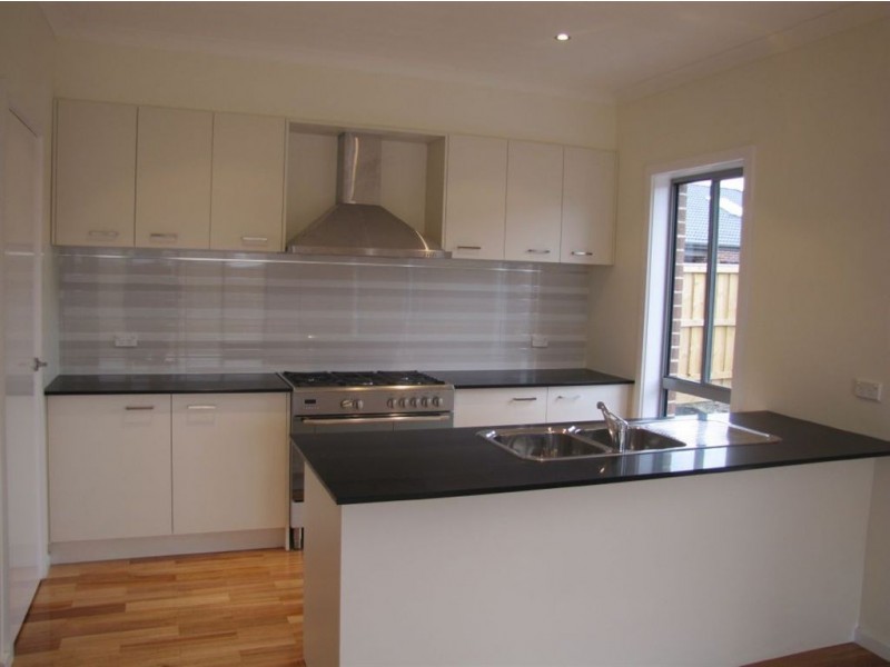 51 Goldminers Place, Epping VIC 3076