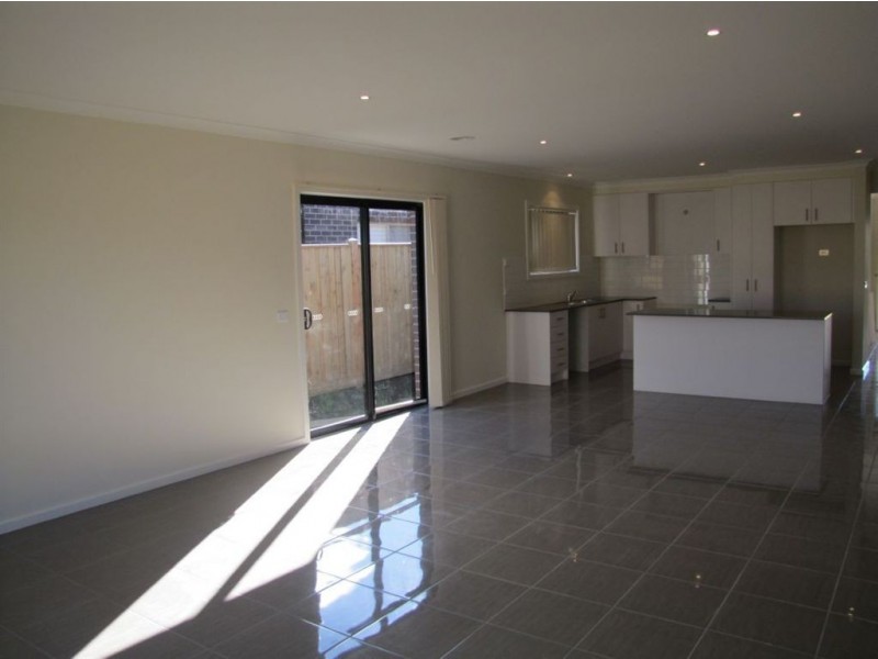 65 Allumba Way, Epping VIC 3076