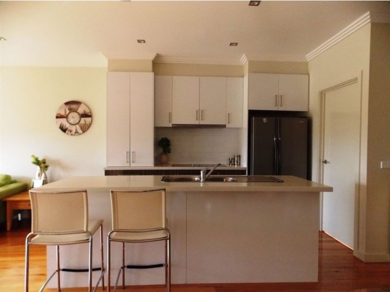 25 Shearwater Way, Mernda VIC 3754