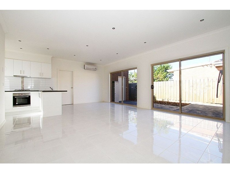 2/70 David Street, Lalor VIC 3075