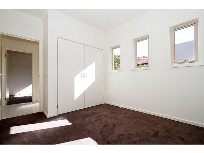 2/70 David Street, Lalor VIC 3075