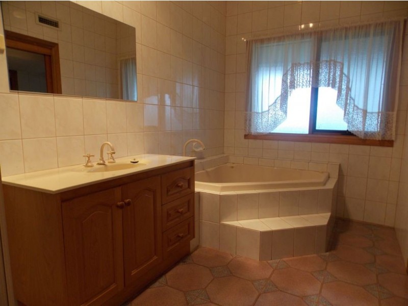 620 Bridge Inn Road, Mernda VIC 3754