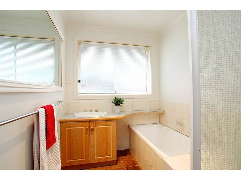 23 Pommel Crescent, Epping VIC 3076