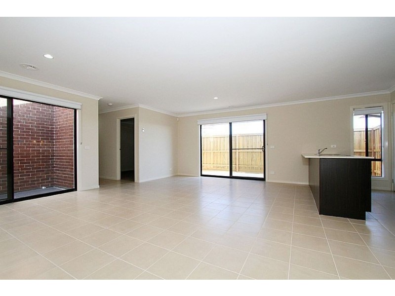 1 Mirka Drive, Lalor VIC 3075