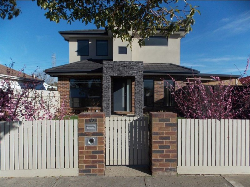 1/3 Epstein Street, Reservoir VIC 3073
