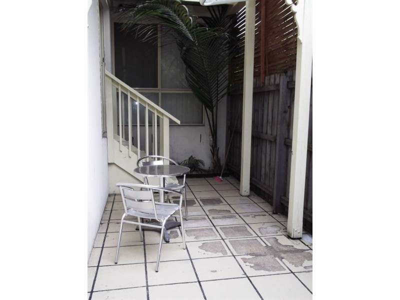 2/51 Park Street, Epping VIC 3076