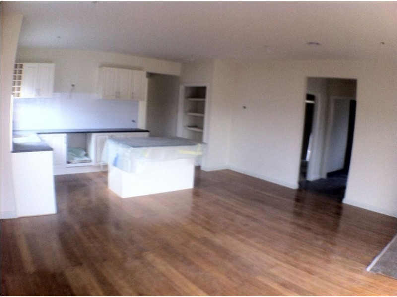 19 Sunridge Way, Mernda VIC 3754