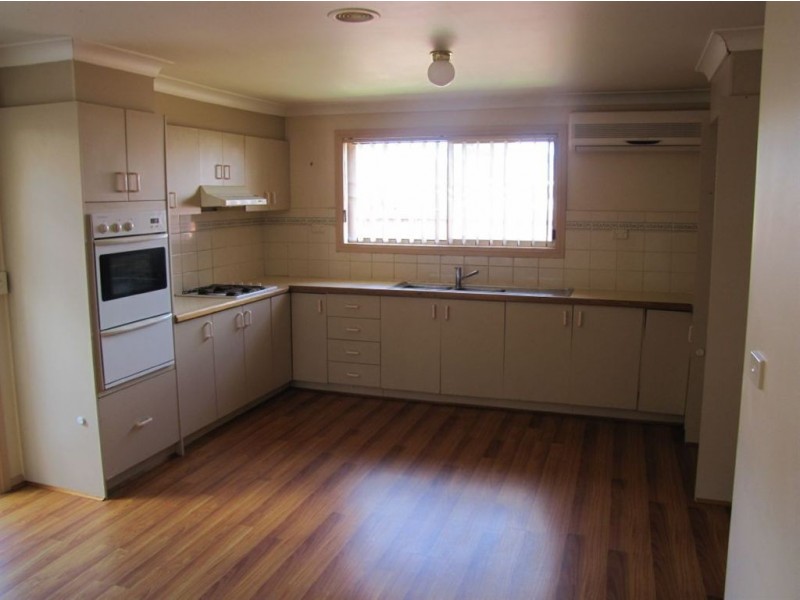 4/59 Houston Street, Epping VIC 3076