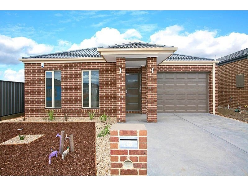 35 Gateshead Street, Craigieburn VIC 3064