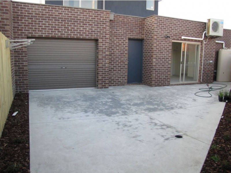 1/7 Rosamond Way, Epping VIC 3076