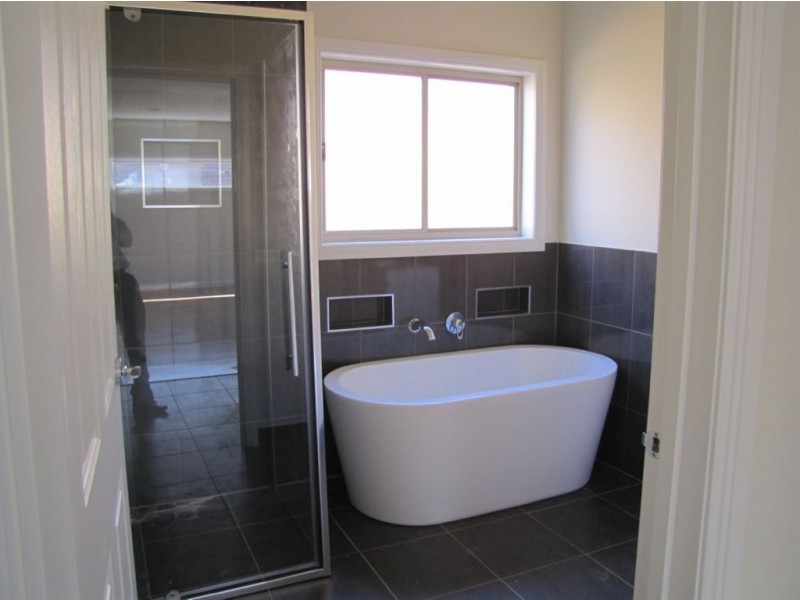 19 Sunridge Drive, Mernda VIC 3754